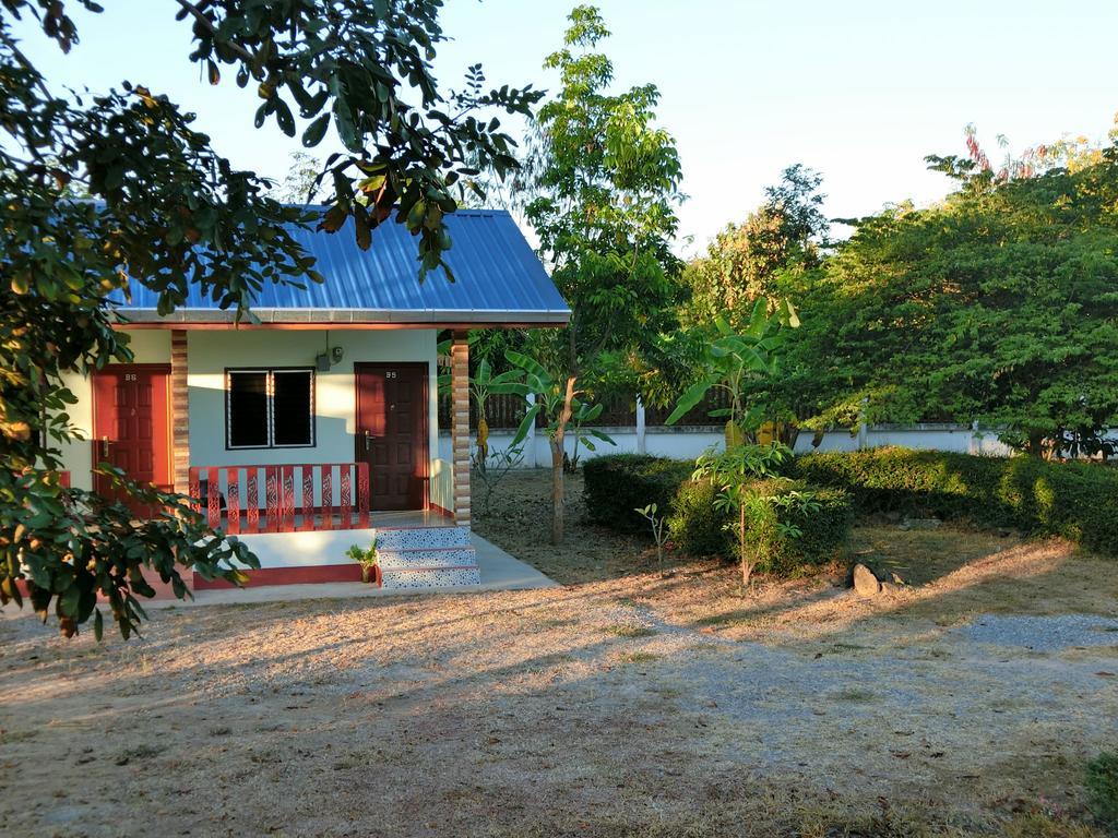 Eidi Homestay Nong Kung Si Zewnętrze zdjęcie